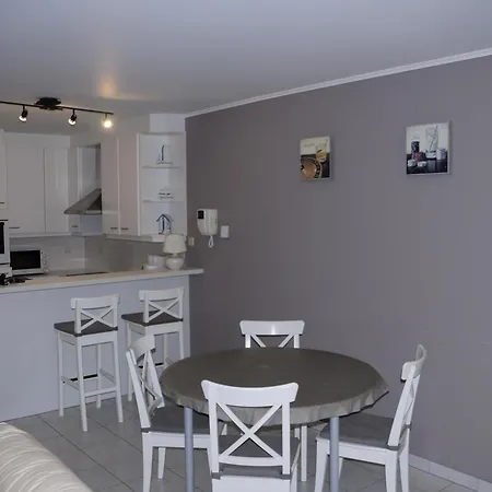 Bernardus نيوبورت